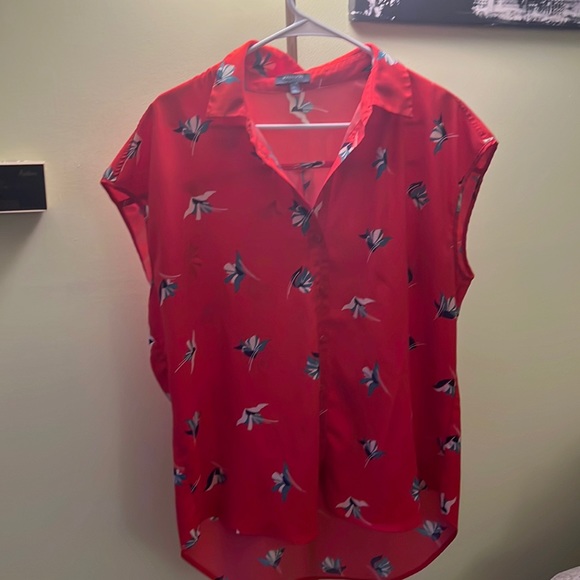 Madison Tops - Madison Women’s sleeveless top size XL